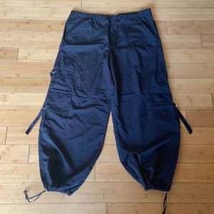 Zara Cargo Pants in black XL